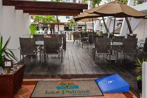 Las Palmas Snack & Pool Bar