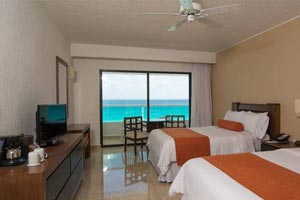 Deluxe Ocean View - Flamingo Cancun Resort - All Inclusive - Cancun, Mexico